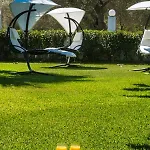 Artemis Hotel
